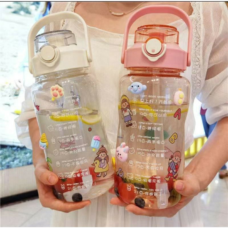 Botol Minum dengan Stiker Imut: Aksesori Sehat yang Bikin Hari Lebih Ceria
